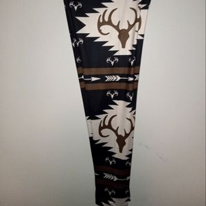 Women's Leggings..Elk Antlers and Arrows XXL..Multi colors
